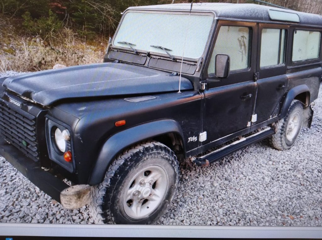 Geländewagen vor der Restauration